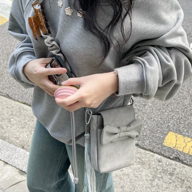 시월107 포츈백 라이트 그레이 fortune bag