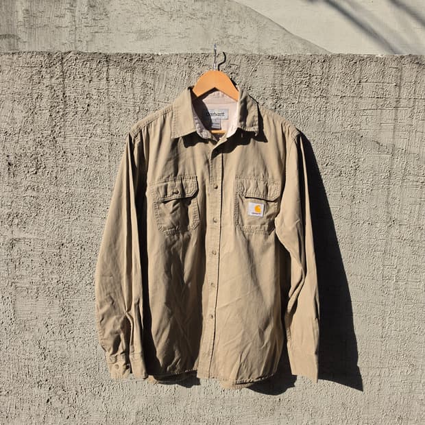 칼하트 베이지 워크 긴팔 셔츠 - 베이지