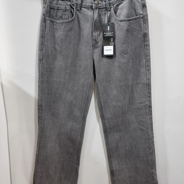 새상품] 무신사 스탠다드 스트레이트 데님팬츠 (D71