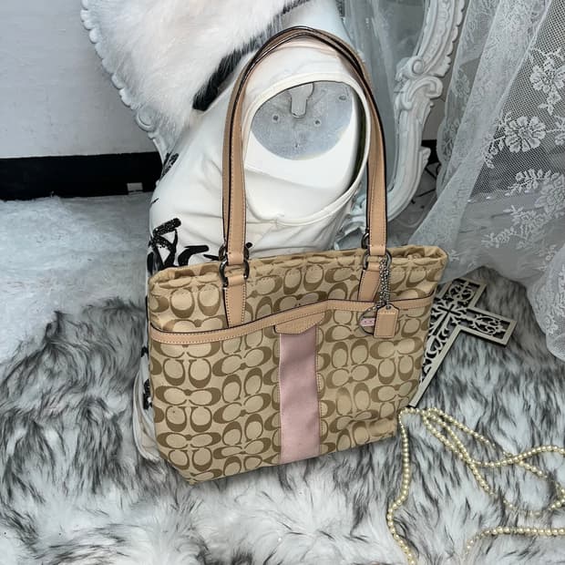 Coach 브라운 핑크 숄더백