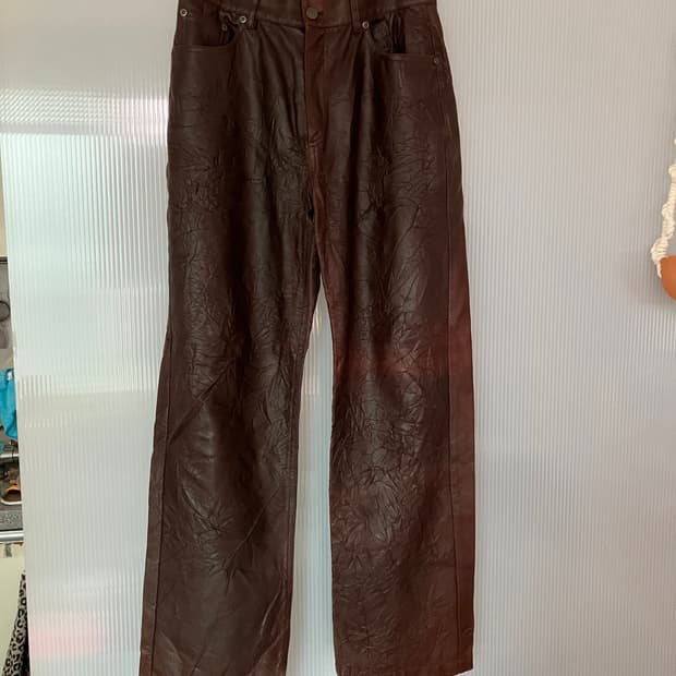 티크 마룬 링크 레더 팬츠