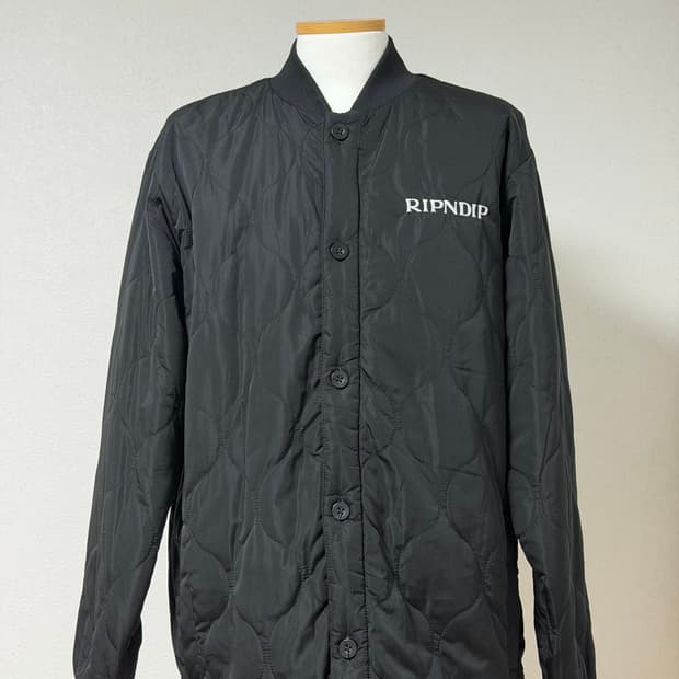 립앤딥 퀄팅 자켓