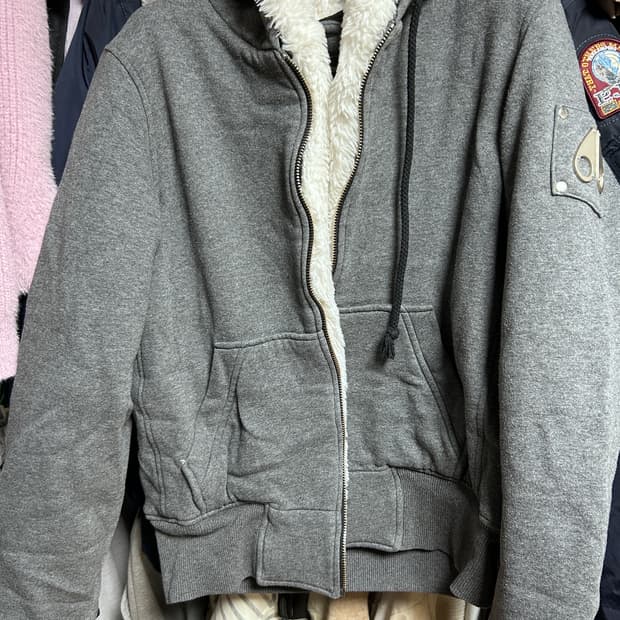 무스너클 버니스웨터 M/M 회색 급급처