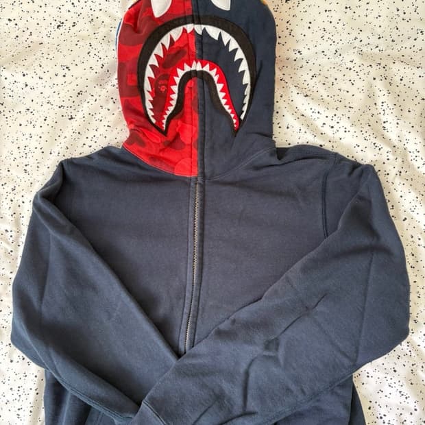 베이프 반카모 샤크후드 M