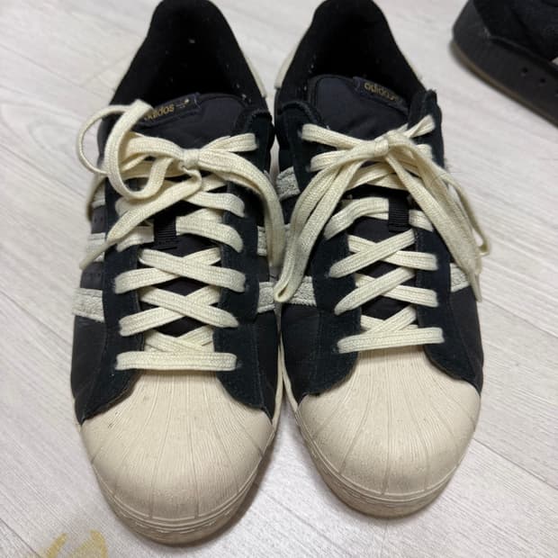 [265] 아디다스 슈퍼스타 82