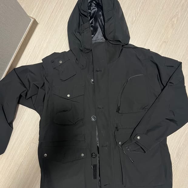 마모트 X 유니폼브릿지 바람막리