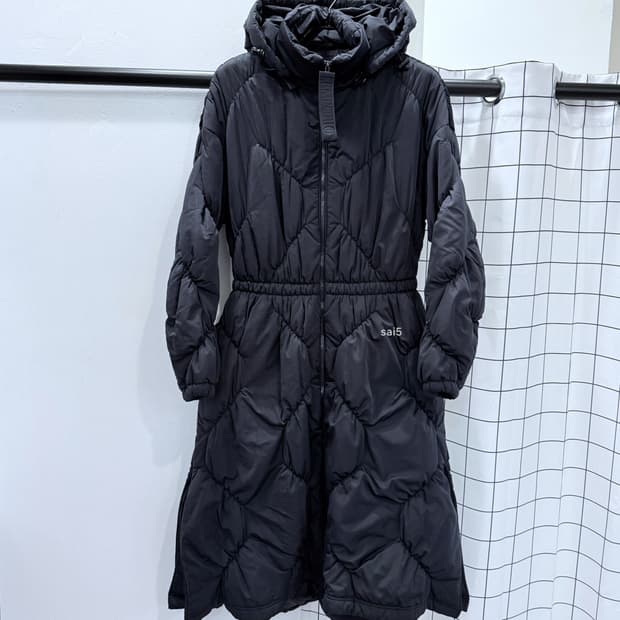 엠포리오아르마니 롱패딩 