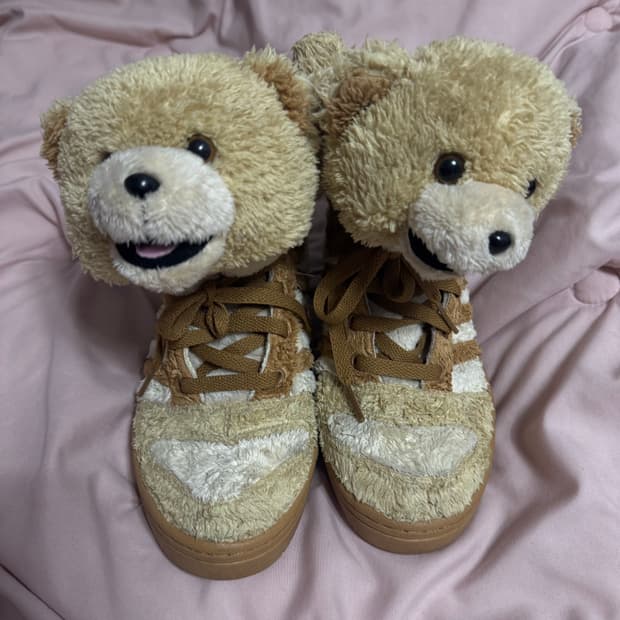 아디다스 제레미스캇 테디베어 245