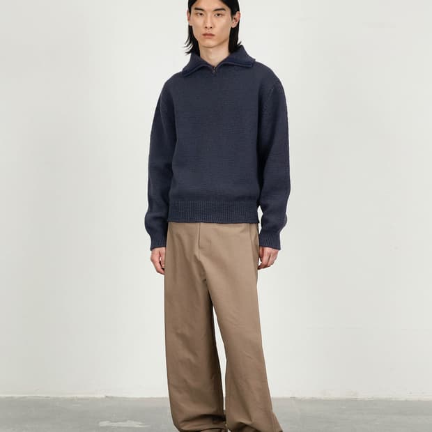 아모멘토 하프집업니트 차콜 M