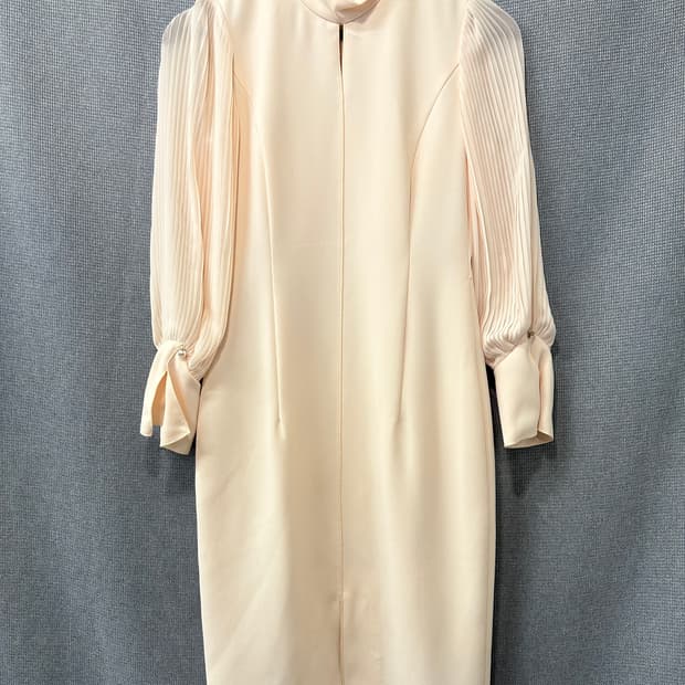 지고트 JIGOTT 플리츠 슬리브 원피스