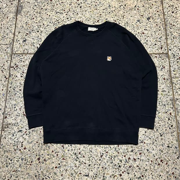 메종키츠네 블랙 로고 맨투맨