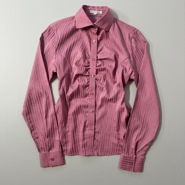 나라까미체 셔링 음각 스트라이프 패턴 셔츠