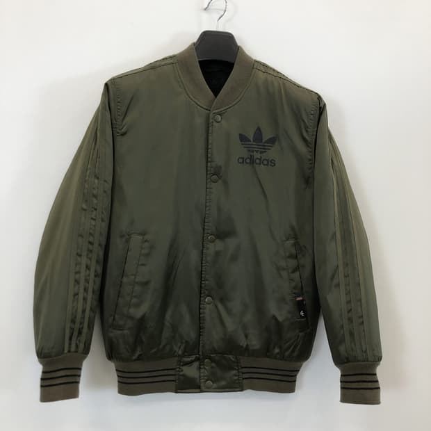 아디다스 00s 백로고 카키 봄버점퍼 S 