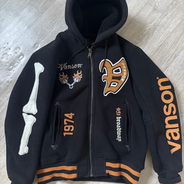 밴슨 본 스타디움 자켓