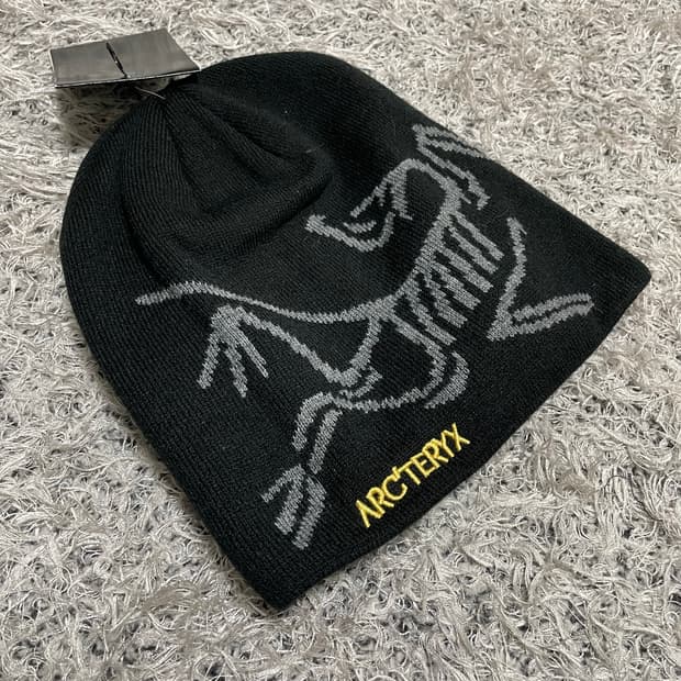 아크테릭스Arcteryx 블랙그레이 비니 Free