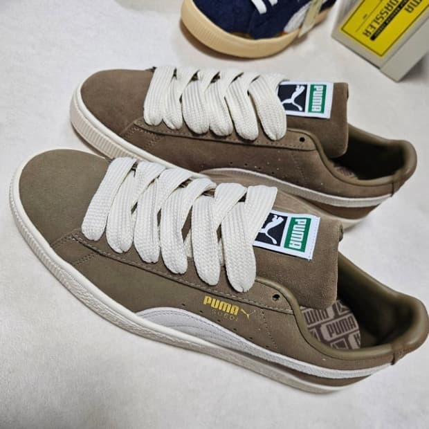 푸마 스웨이드 클래식 운동화 베이지 275