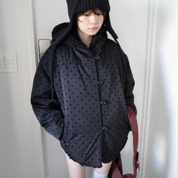 인앤양인하모니 Reversible jacket, black