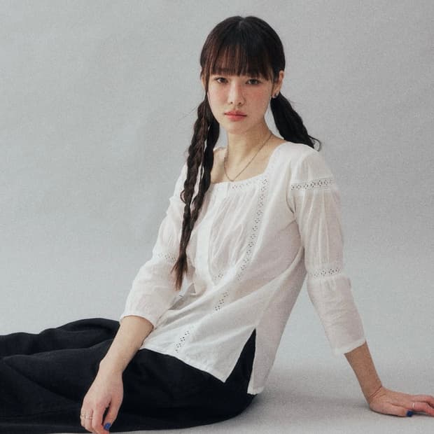 sheiscute 쉬이즈큐트 로맨틱블라우스