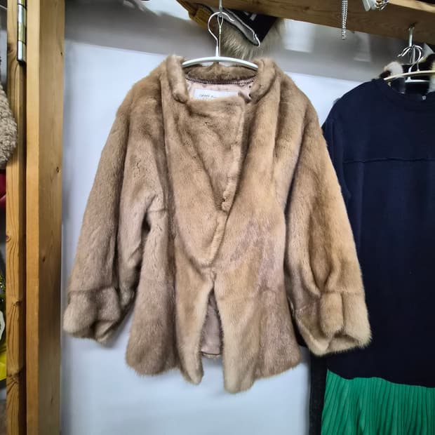 오브제 플래티넘 벌룬밍크자켓