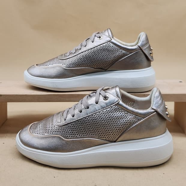 제옥스 루비디아 여성운동화235 굽5