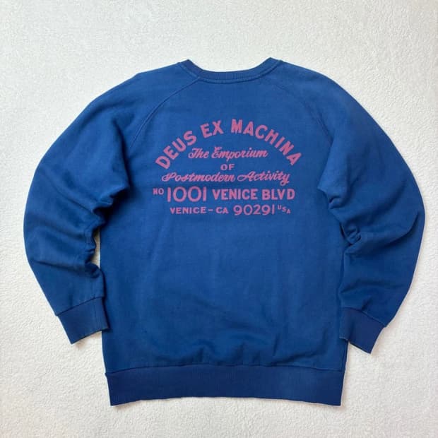 데우스 엑스 마키나 선블리치드 포스트모던 스웻 맨투맨 PN5803