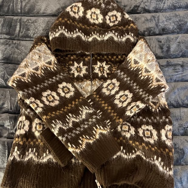 Urban outfitters 노르틱 니트 후드 집업
