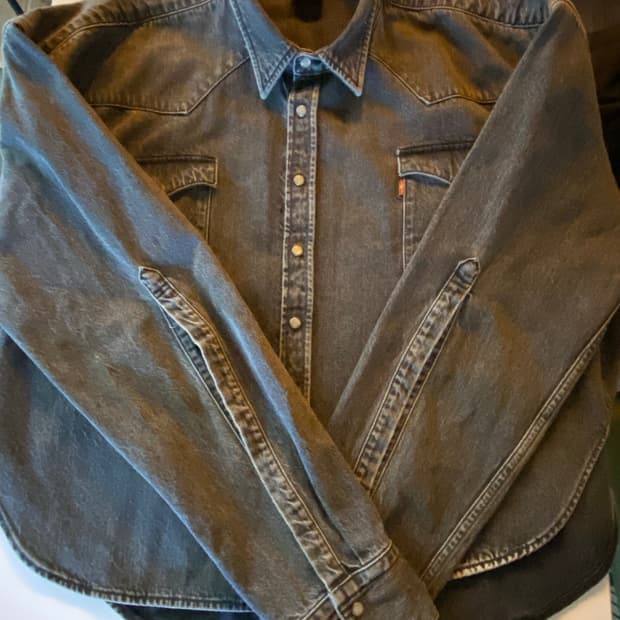 베트멍 리바이스 오버 데님 셔츠 사이즈 s