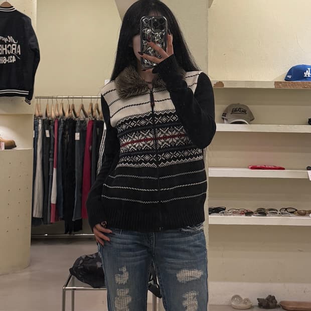 타미힐피거 패턴 퍼 니트 집업 U1331