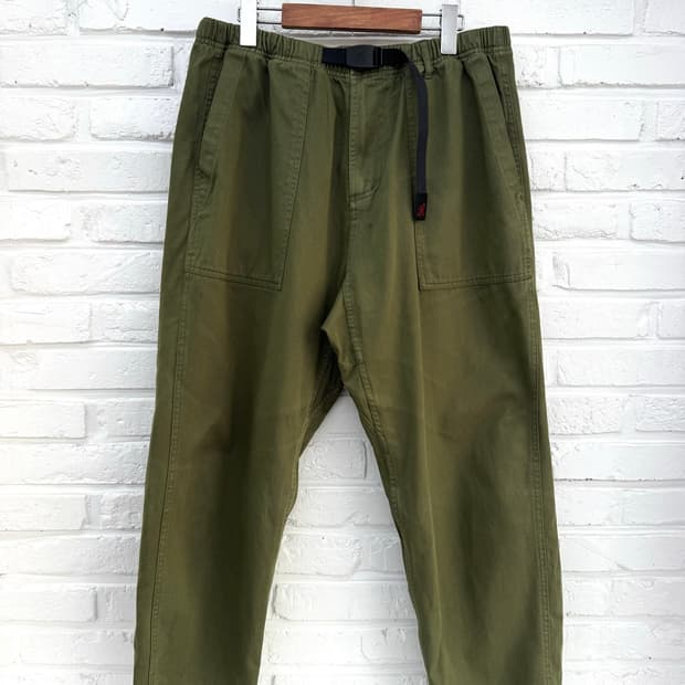 GRAMICCI 카키 팬츠