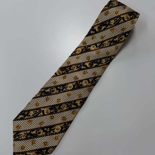 닥스(Daks) 실크 넥타이 9.5cm