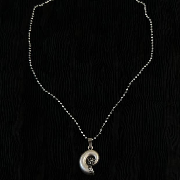 Spirall shell necklace 
