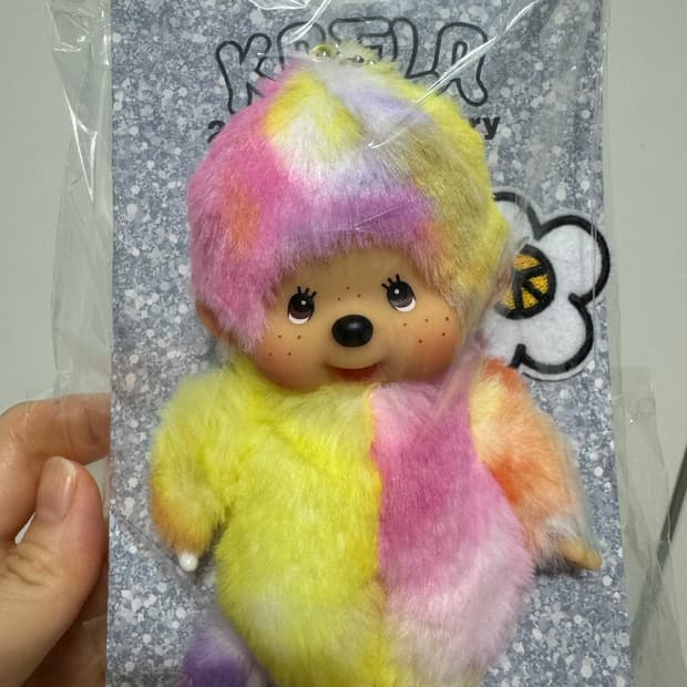 카에라 몬치치 파스텔