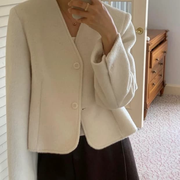 리터 글로리아 울자켓 노카라 브이넥 아이보리