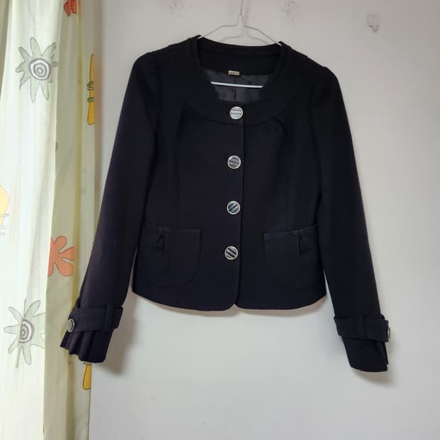 귀엽고 깜찍한 여성 자켓 55