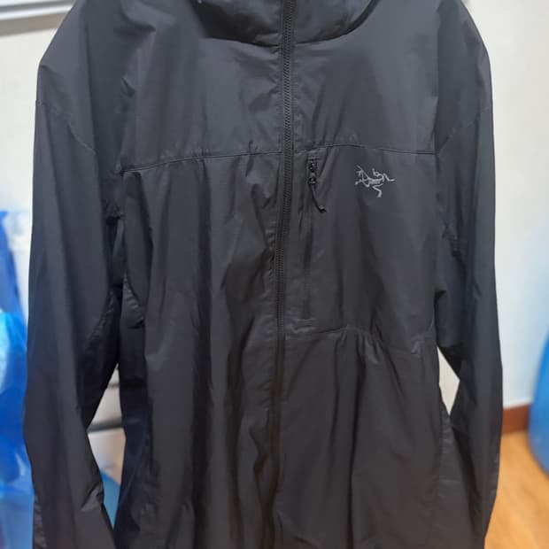 아크테릭스 스쿼미시 후디 블랙 XL