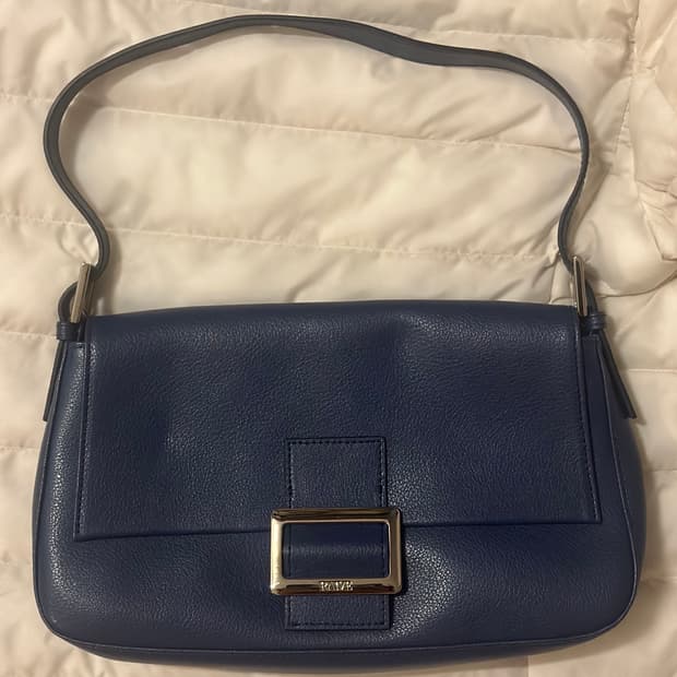 레이브 가죽 숄더백