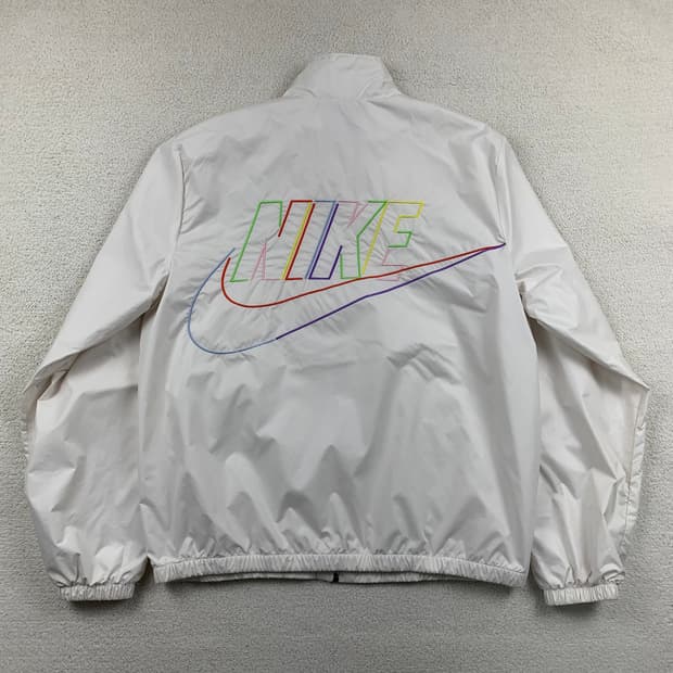 나이키 빅로고 우븐 바람막이 자켓 화이트