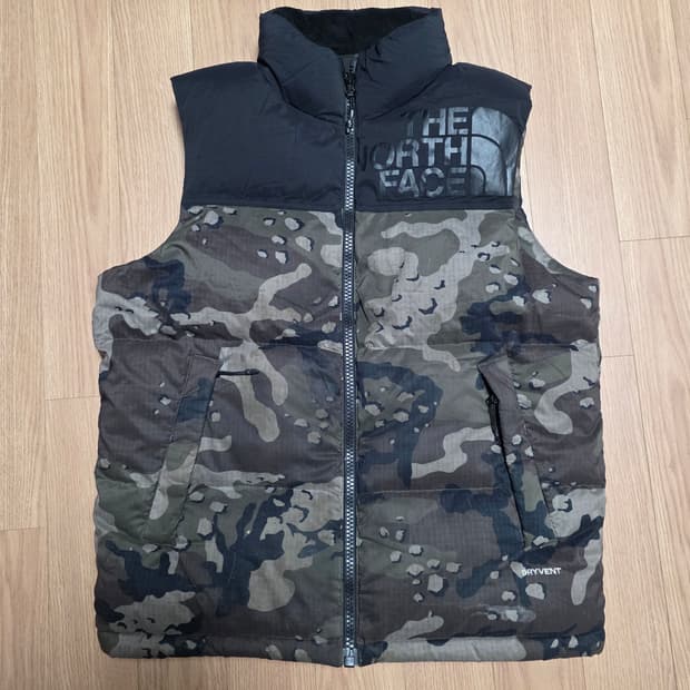 S) 노스페이스 카모 패딩조끼
