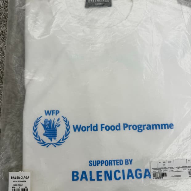 발렌시아가 반팔