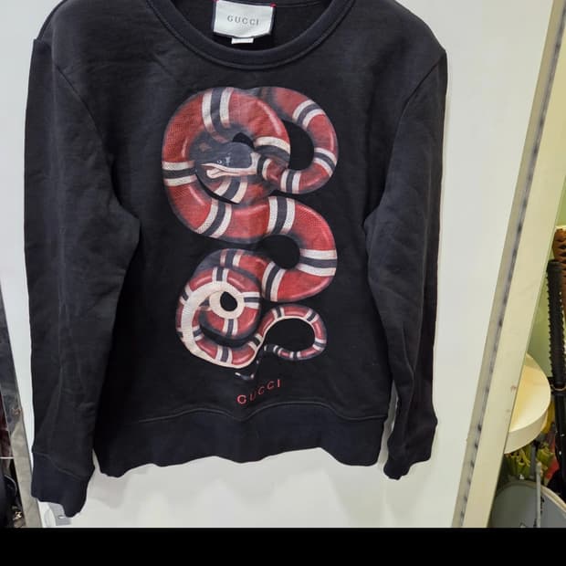 구찌 스네이크 맨투맨 남.녀.공용