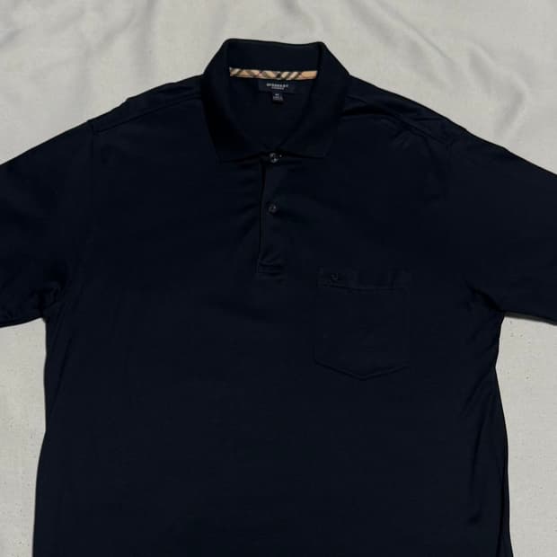 M 버버리 블랙 카라 반팔티