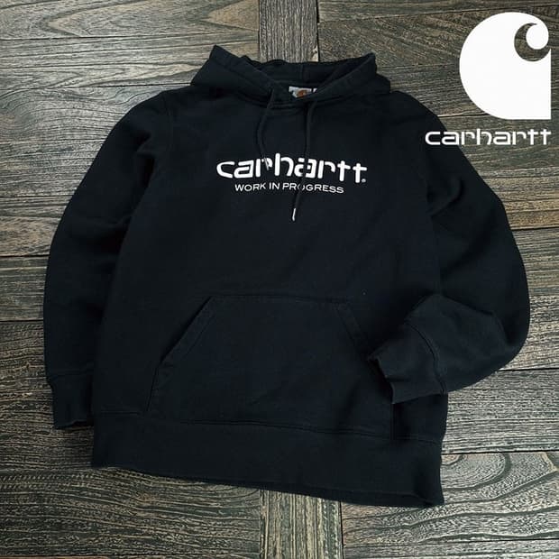 [칼하트 윕] 빅로고 프린팅 후드티 블랙 M19799