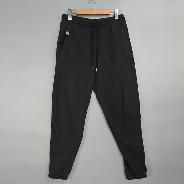 아디다스 오리지널스 에센셜 스냅 팬츠 M