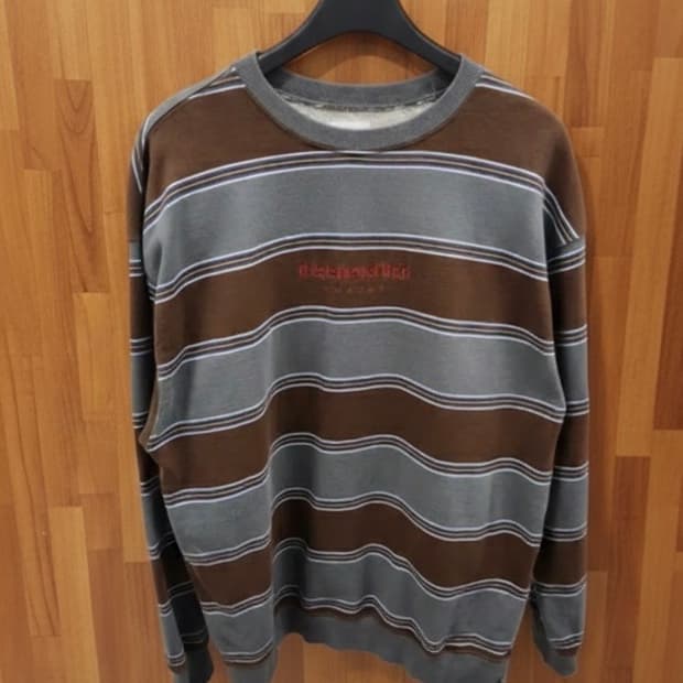 디스이즈네버댓 [민트급.정품] 맨투맨 자수 로고 xL(105-)