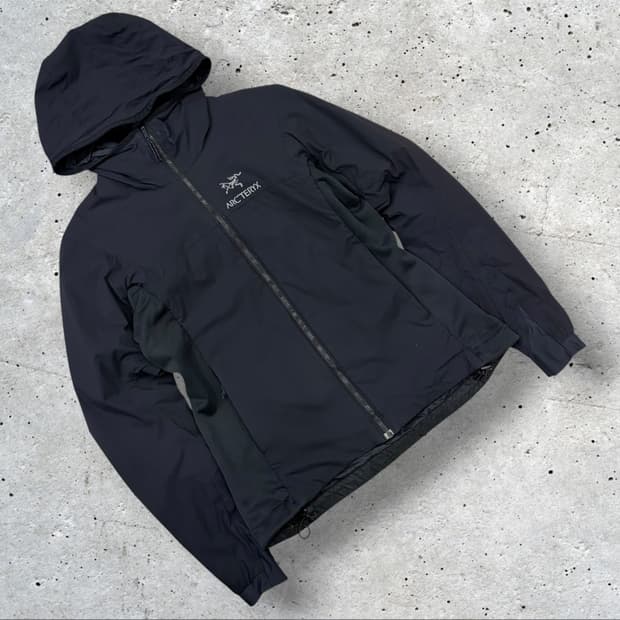 [M] 12s 아크테릭스 아톰 LT 블랙 후드 패딩 자켓 D364