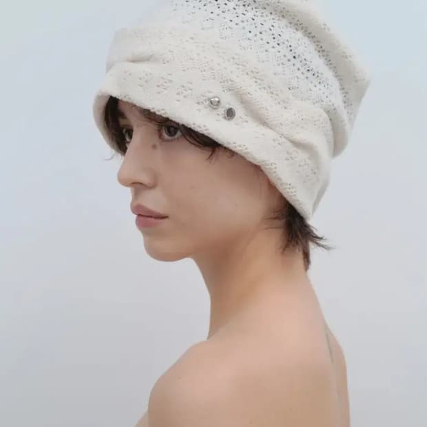 밀로우먼 포인텔 심볼 비니