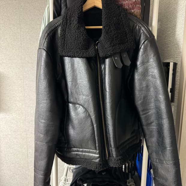 리버시블 무스탕 100