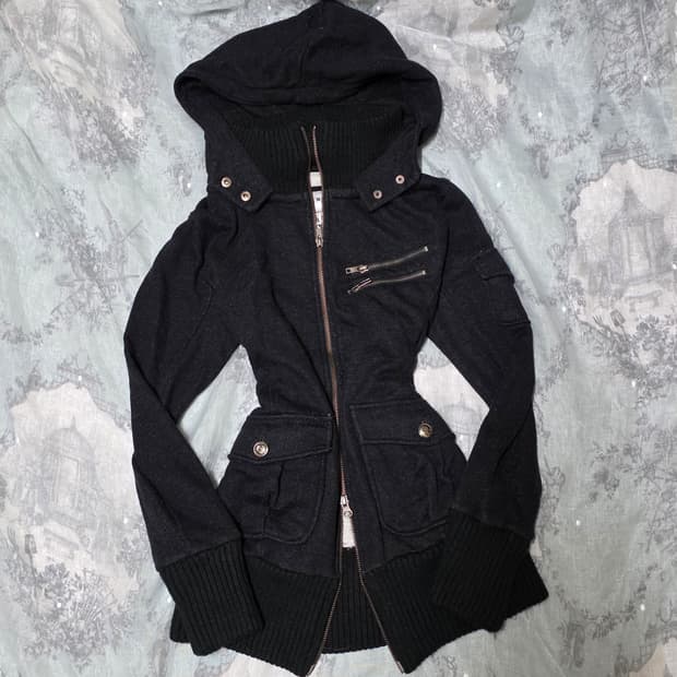 와투케 고스펑크 그런지 셔링 스웻 투웨이 후드 오네갸루 d.i.a깔