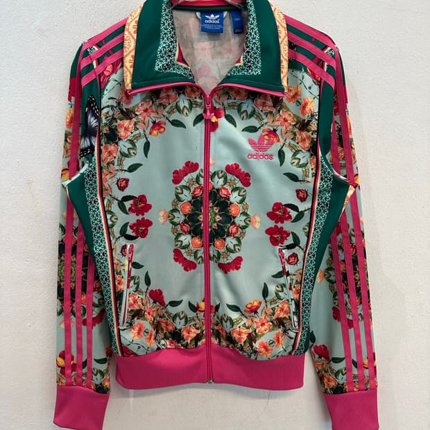 Adidas flower pattern jersey