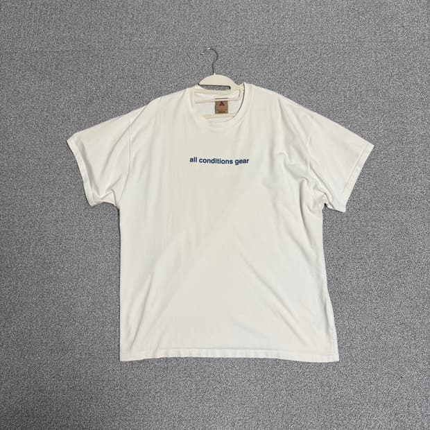 나이키 ACG 반팔티 화이트 110